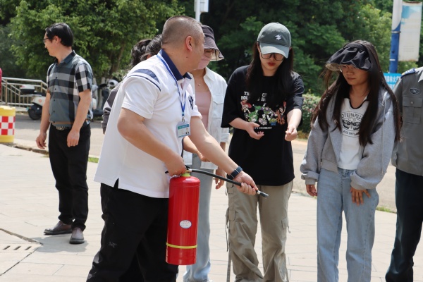 �Ծ����(zh��n)������δ ��ȼ������ ������(��i)�S�����t(y��)Ժ�t(y��)Ժ������ȫ��(sh��)��(zh��n)�ݾ��M(j��n)�Еr(sh��)